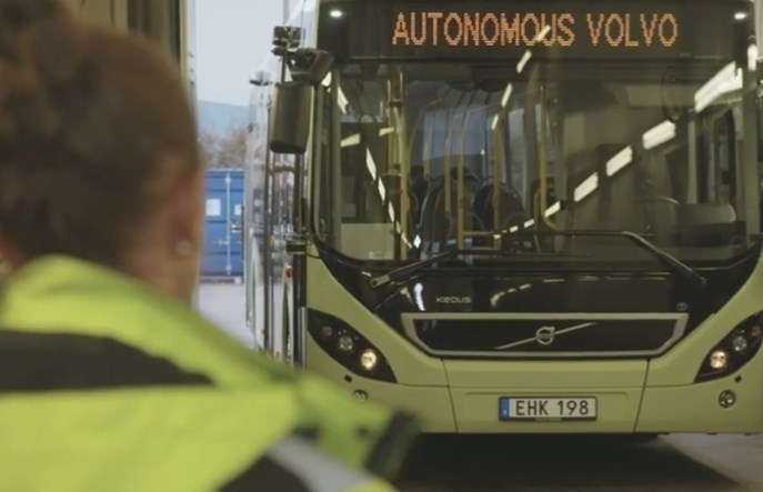 Goteborg. Autonomiczne Volvo jeździ samodzielnie po zajezdni [WIDEO]