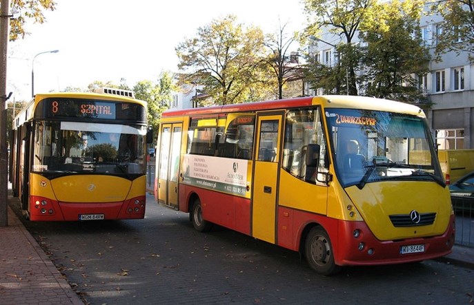 Gminy podwarszawskie budują parkingi P&R