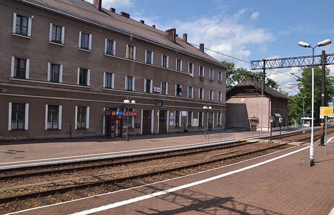 CBA zatrzymuje 11 osób z branży deweloperskiej i transportu pod zarzutami korupcji, w tym byłego senatora