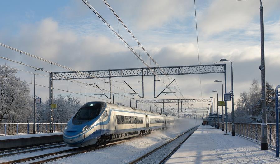 200 km/h do Gdańska nie pojedziemy w grudniu głównie ze względów proceduralnych 200 km/h do Gdańska nie pojedziemy w grudniu głównie ze względów proceduralnych