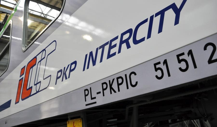 PKP Intercity wraca do Zagłębia Miedziowego. Kas biletowych tam nie ma PKP Intercity wraca do Zagłębia Miedziowego. Kas biletowych tam nie ma