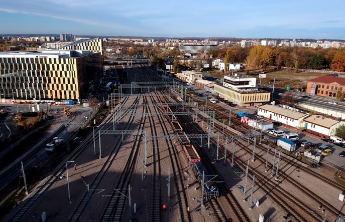 PKP Intercity przeprasza pasażerów za zamieszanie na węźle krakowskim