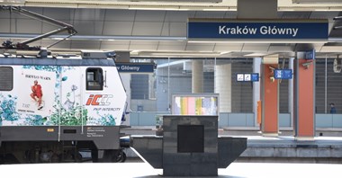 Kraków. Dwa pociągi pasażerskie na jednym torze. Kolejne takie zdarzenie [aktualizacja]
