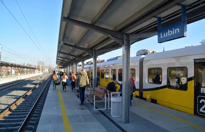 PKP PLK: Wyjazdy na święta z 18 nowych przystanków kolejowych