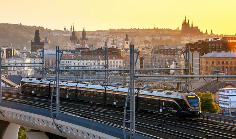 Leo Express zadowolony z pierwszych pociągów Wrocław – Praga. Były jednak zgrzyty Leo Express zadowolony z pierwszych pociągów Wrocław – Praga. Były jednak zgrzyty