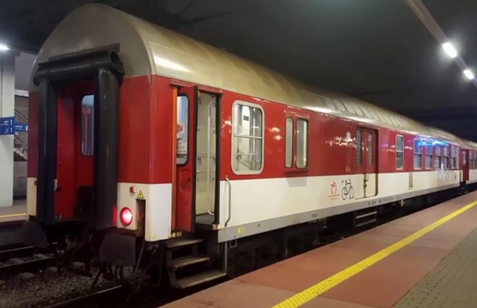 PKP Intercity odwołuje pociągi w związku z zamknięciem granicy ze Słowacją