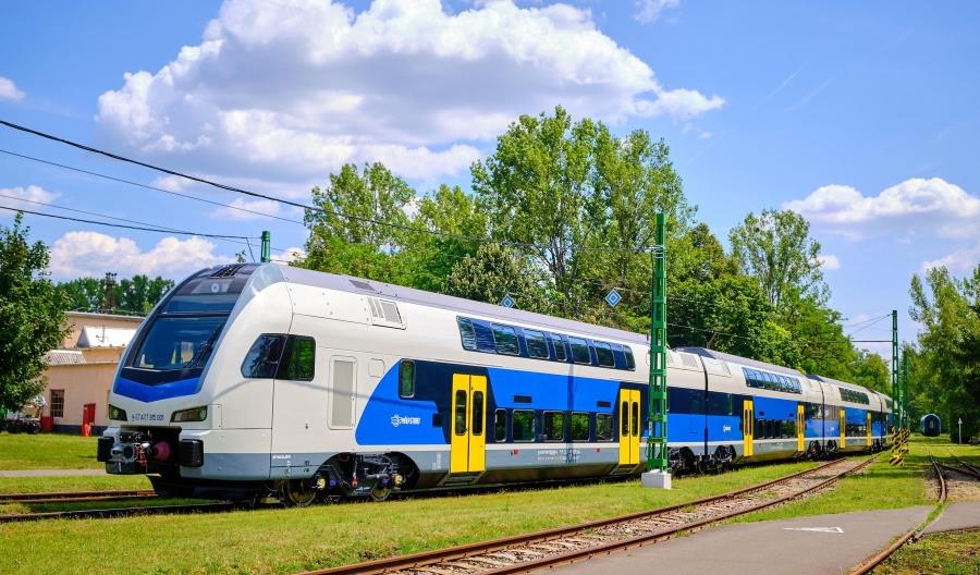 Koleje Węgierskie zrealizują opcję na zamówienie kolejnych Kissów od Stadlera Koleje Węgierskie zrealizują opcję na zamówienie kolejnych Kissów od Stadlera