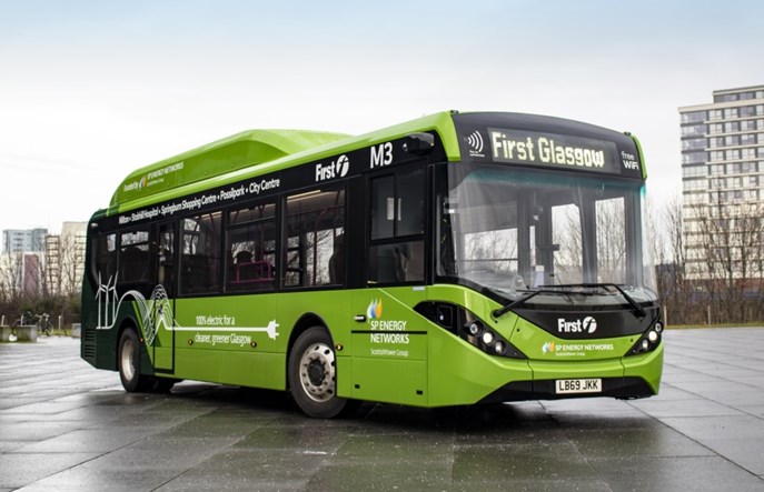Glasgow. Autobusy elektryczne pół wieku po likwidacji trolejbusów