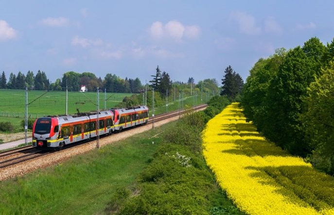 Rząd przyjął projekt nowelizacji ustawy o transporcie kolejowym. Czy rzeczywiście chodzi o otwarcie rynku?