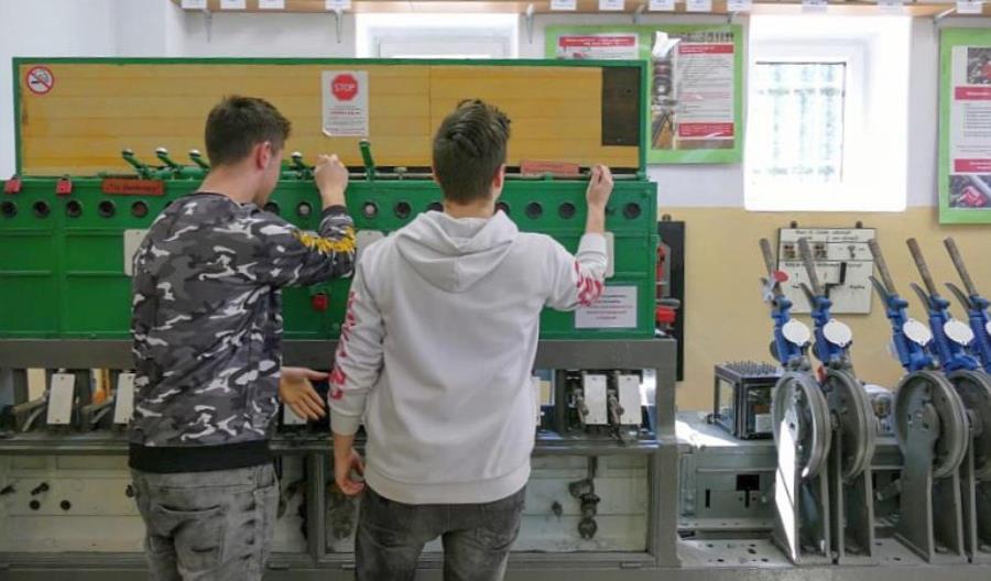 Stara zwrotnica pomoże zostać pracownikiem kolei Stara zwrotnica pomoże zostać pracownikiem kolei