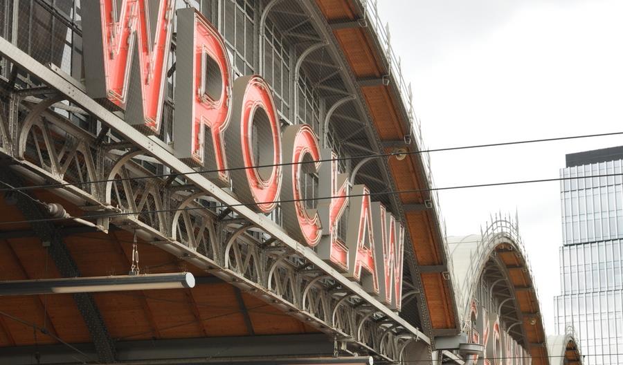 Przed modernizacją linii 143. We Wrocławiu bez nowych przystanków kolejowych Przed modernizacją linii 143. We Wrocławiu bez nowych przystanków kolejowych