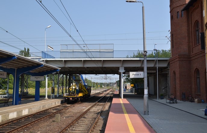 PLK poprawi warunki korzystania z 15 stacji i przystanków w trzech województwach