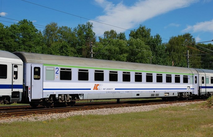 Nie ma chętnych do przeglądów i unowocześnienia wagonów Z1 dla PKP Intercity