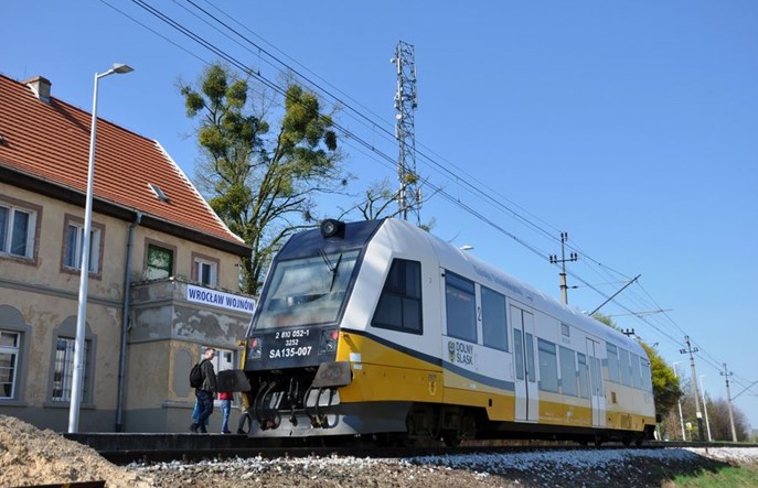 SPS Mieczkowski wykona naprawy i przeglądy dolnośląskich autobusów szynowych