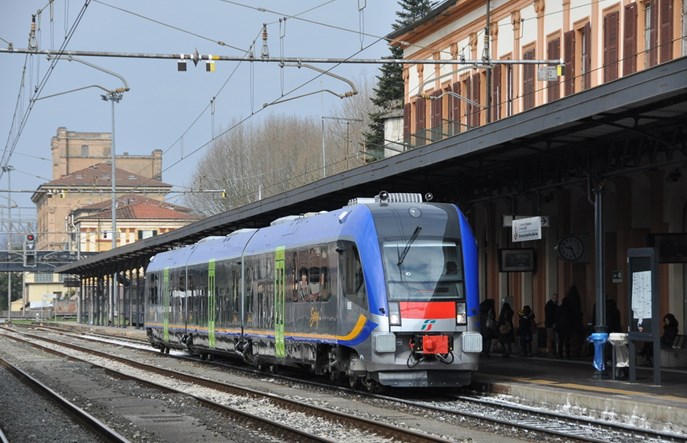 Pesa wyprodukowała pierwszego ATR220 z dodatkowego zamówienia Trenitalii