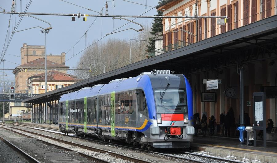 Pesa wyprodukowała pierwszego ATR220 z dodatkowego zamówienia Trenitalii Pesa wyprodukowała pierwszego ATR220 z dodatkowego zamówienia Trenitalii