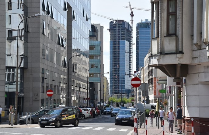 Stołeczne drogi najbezpieczniejsze od lat. Spadła liczba ofiar wypadków 