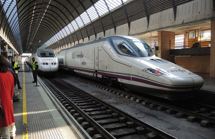 USA. Hiszpanie będą obsługiwać kolej Houston-Dallas za 6 mld dol.