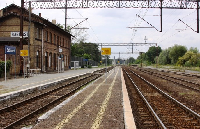 Poznań – Zielona Góra. Pociągiem na całej trasie w październiku tego roku?