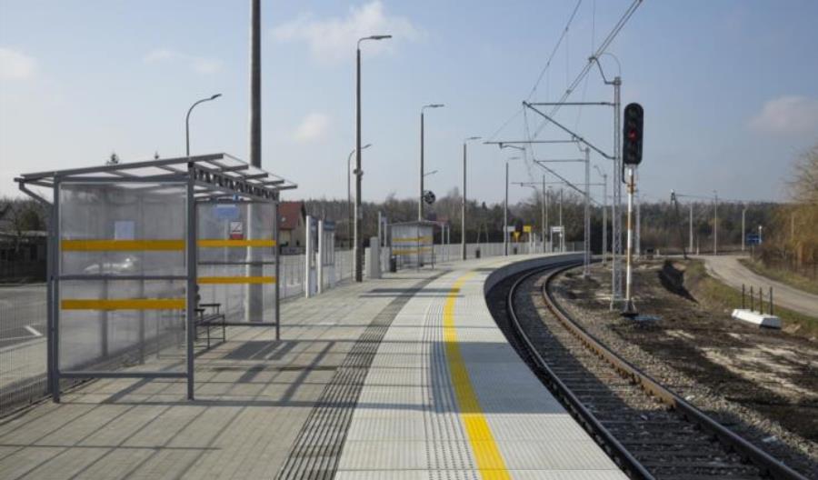 Jeszcze w tym roku trasa Lublin – Stalowa Wola będzie zelektryfikowana Jeszcze w tym roku trasa Lublin – Stalowa Wola będzie zelektryfikowana