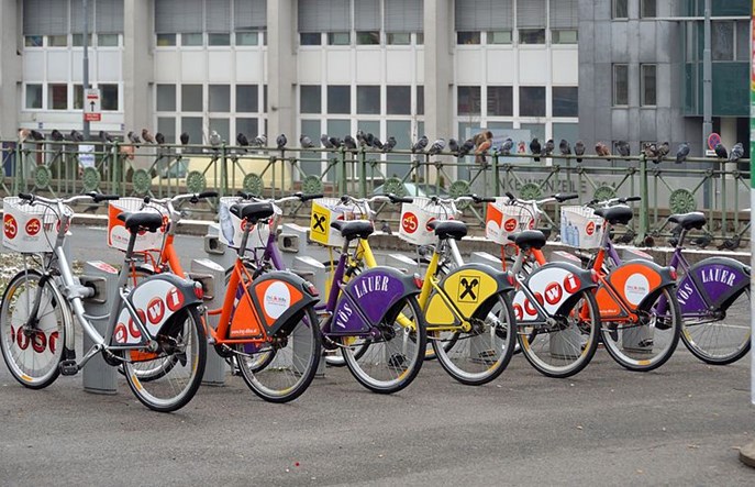 Wiedeń, w obawie przed koronawirusem, zachęca do jazdy rowerem