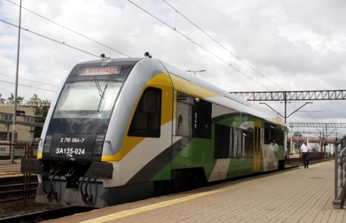Płock: Regulacja toru do Kutna i komunikacja zastępcza za pociągi KM