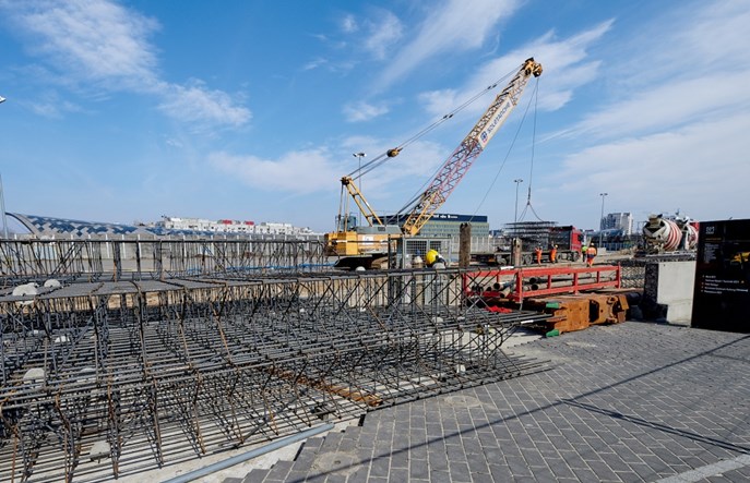 Łódź: Powstają ściany szczelinowe podziemnej ul. Hasa