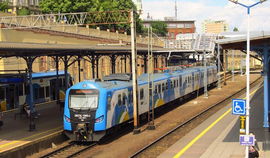 Polregio wyjaśnia zakup trzech EN57AL od Pomorza Zachodniego Polregio wyjaśnia zakup trzech EN57AL od Pomorza Zachodniego