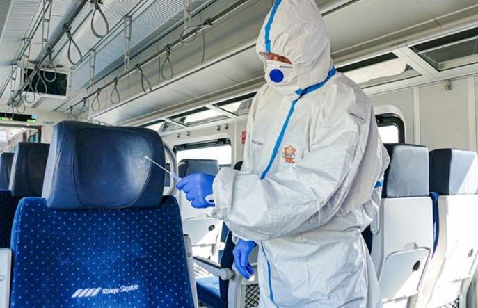 Koleje Śląskie rozszerzają tytanową batalię z koronawirusem