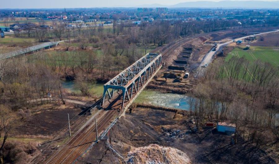 Ruszyła przebudowa stacji Czechowice-Dziedzice za ponad miliard złotych Ruszyła przebudowa stacji Czechowice-Dziedzice za ponad miliard złotych