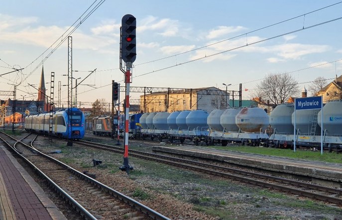 PLK zleca studia wykonalności dla rozwoju kolei na Śląsku i w Zagłębiu