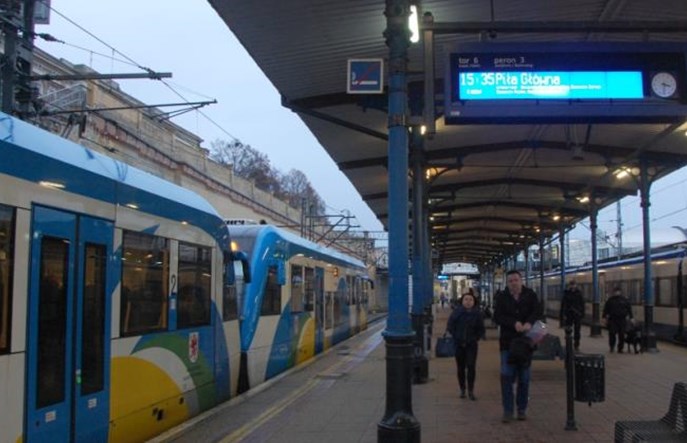 „Stare” wyświetlacze SIP ze Szczecina Głównego trafią do Kołobrzegu