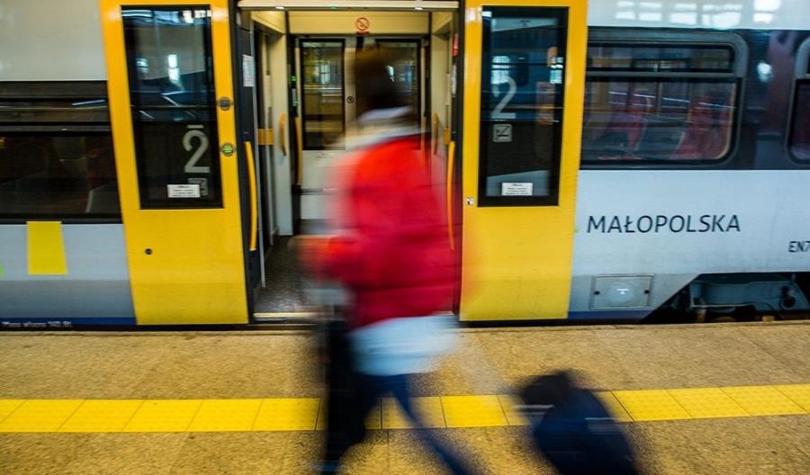 Koleje Małopolskie: Bilet miesięczny za 1 zł dla pracowników ochrony zdrowia Koleje Małopolskie: Bilet miesięczny za 1 zł dla pracowników ochrony zdrowia