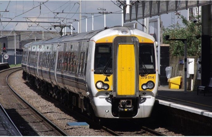 Akiem rośnie. Przejęcie MER potwierdzone