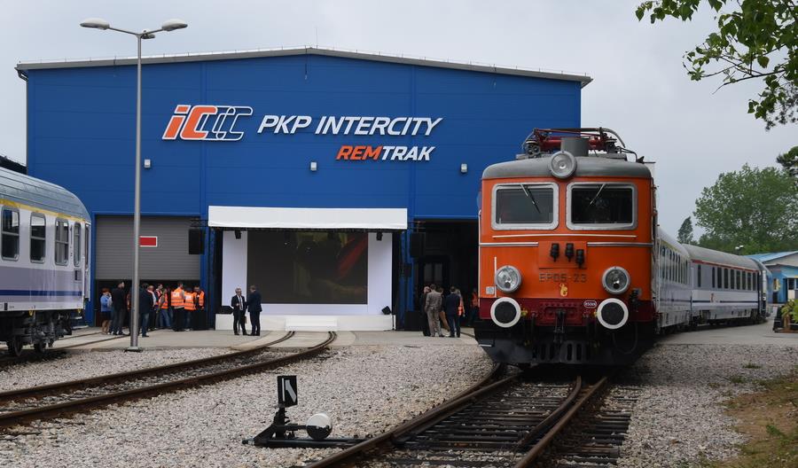 Remtrak z nowymi maszynami Rafametu Remtrak z nowymi maszynami Rafametu