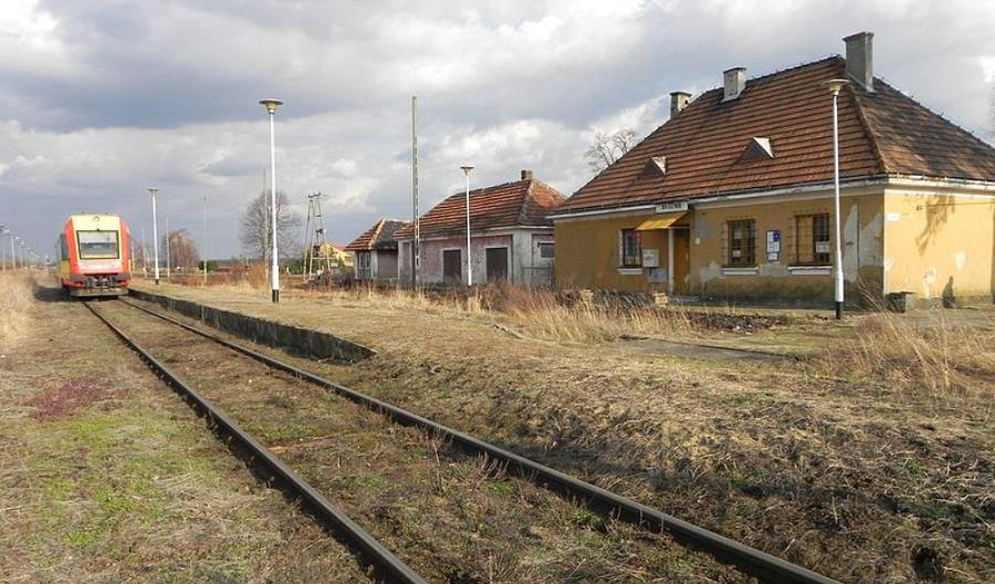 Lubaczów tworzy kolejowe muzeum. Przetarg na remont Ty2-7 z wagonami Lubaczów tworzy kolejowe muzeum. Przetarg na remont Ty2-7 z wagonami