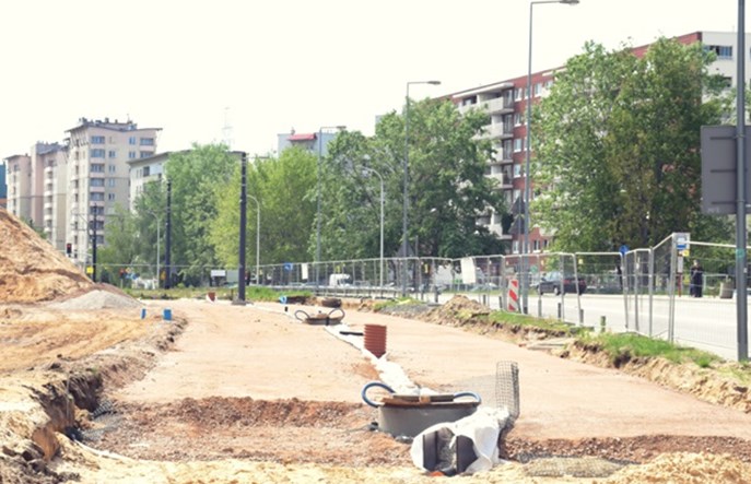 Warszawa: Budowa tramwaju na Winnicę zgodnie z planem