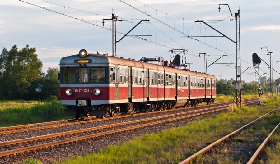 Polregio wygrało przetarg na pięcioletnią obsługę połączeń kolejowych na Podkarpaciu Polregio wygrało przetarg na pięcioletnią obsługę połączeń kolejowych na Podkarpaciu