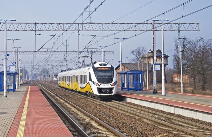 Nie ma oferty na szynobusy dla KD. Oferta na hybrydy przekracza kosztorys