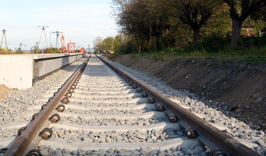 Dolnośląskie przejęło linie z Gryfowa do Świeradowa i zapowiada powrót pociągów Dolnośląskie przejęło linie z Gryfowa do Świeradowa i zapowiada powrót pociągów