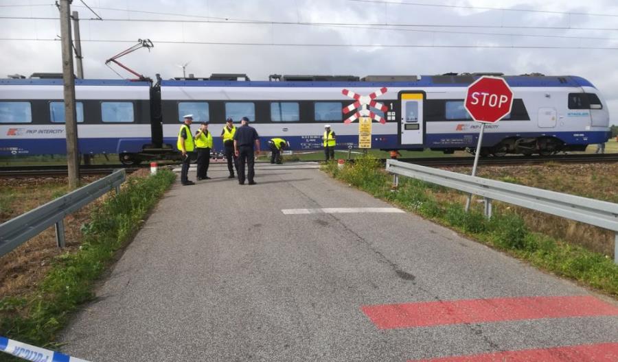 Zarzuty dla maszynisty po wypadku na przejeździe Zarzuty dla maszynisty po wypadku na przejeździe