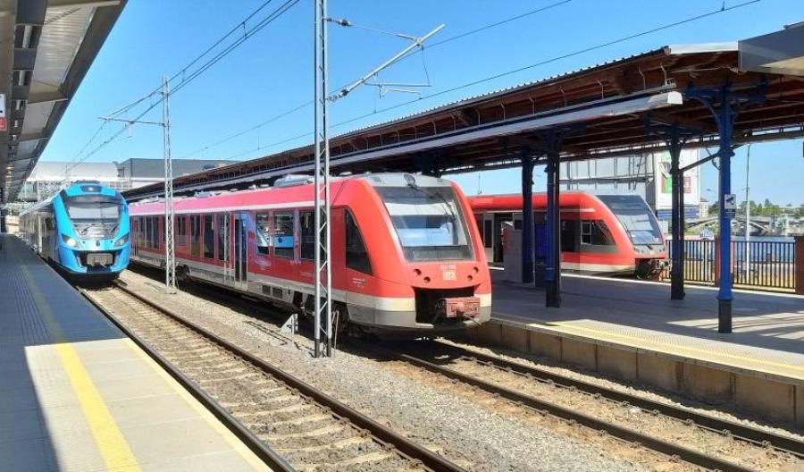 Pierwsze pociągi z Polski do Niemiec już jeżdżą Pierwsze pociągi z Polski do Niemiec już jeżdżą