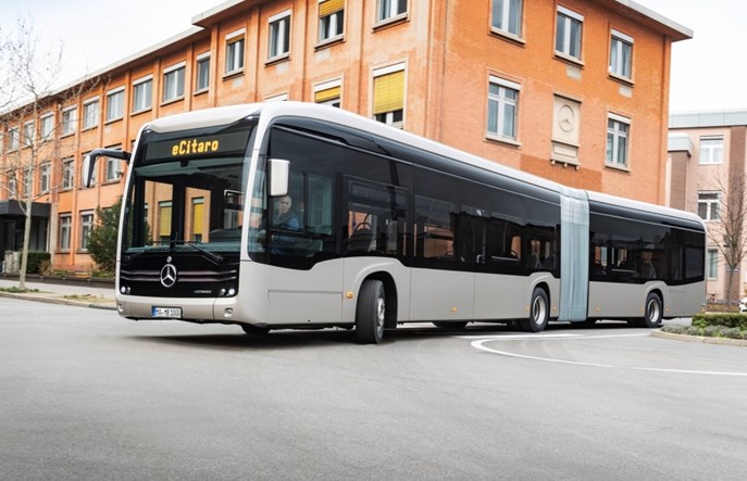Przegubowy eCitaro G uzupełnia ofertę elektrobusów Mercedesa