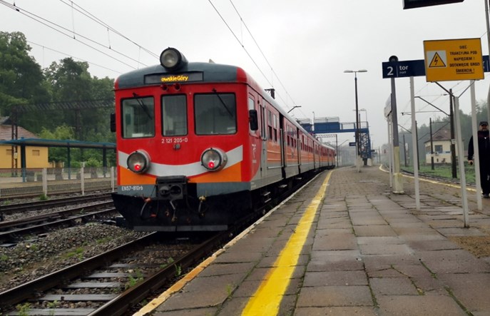 Herby Stare: Półtora miesiąca na wymianę trzech rozjazdów. Dlaczego?  