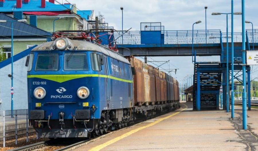 Jest dofinansowanie dla przygotowania modernizacji linii nr 8 Skarżysko – Kielce – Kozłów Jest dofinansowanie dla przygotowania modernizacji linii nr 8 Skarżysko – Kielce – Kozłów