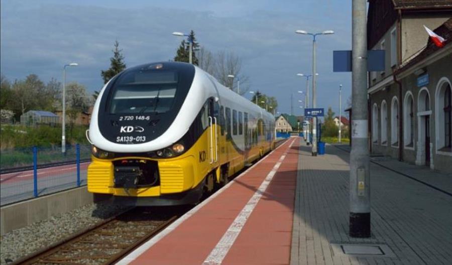 Koleje Dolnośląskie kupią nowe pociągi z Pesy. Przetarg rozstrzygnięty Koleje Dolnośląskie kupią nowe pociągi z Pesy. Przetarg rozstrzygnięty