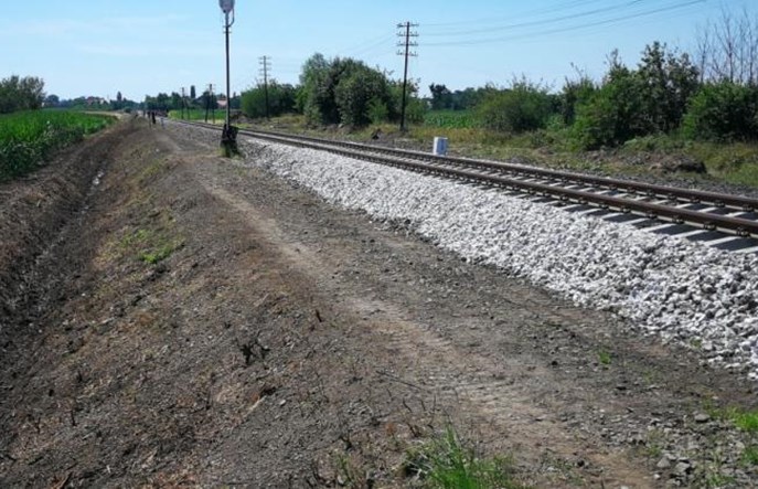 Opolskie: Nie ma przystanku, choć zaczęto budowę peronu