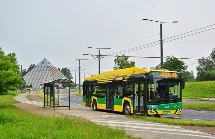 Tyskie Linie Trolejbusowe z ofertą na 6 elektrobusów ładowanych z sieci trakcyjnej
