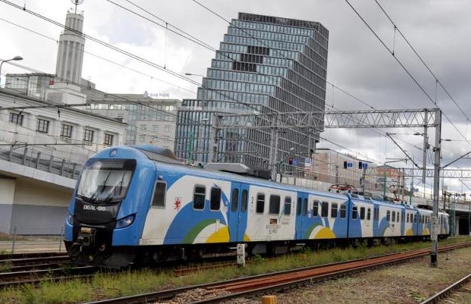 Zachodniopomorskie: Kolejne EN57AL na sprzedaż