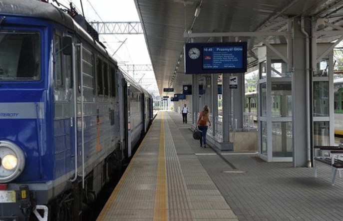 30 mln zł na nowe rozjazdy w Radomiu. Potrzebne do powstania Radomia Wschodniego